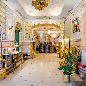 *** Otel Mozart Belçika